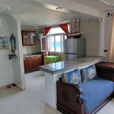 Apartment Corniche Ksar Sgher Ksar es-Sghir Kültér fotó