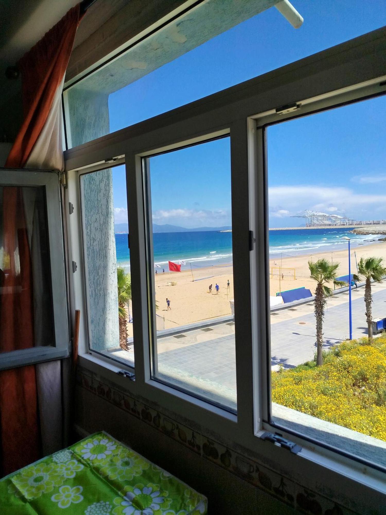 Apartment Corniche Ksar Sgher Ksar es-Sghir Kültér fotó